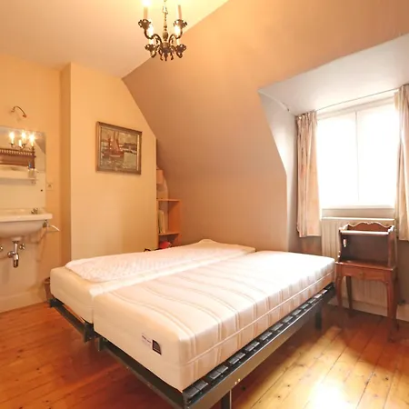 Pleasant With Private Garden *